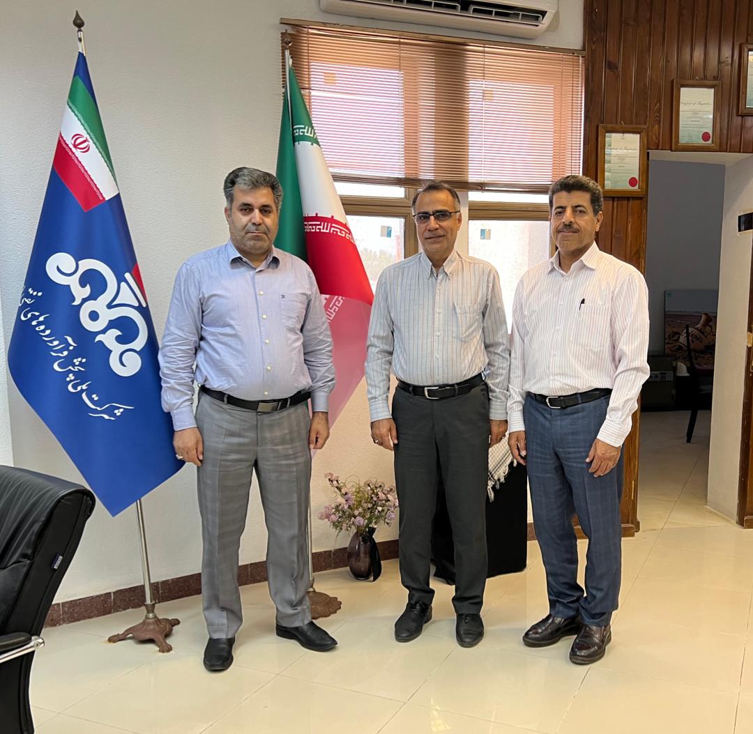 جلسه هم اندیشی پخش