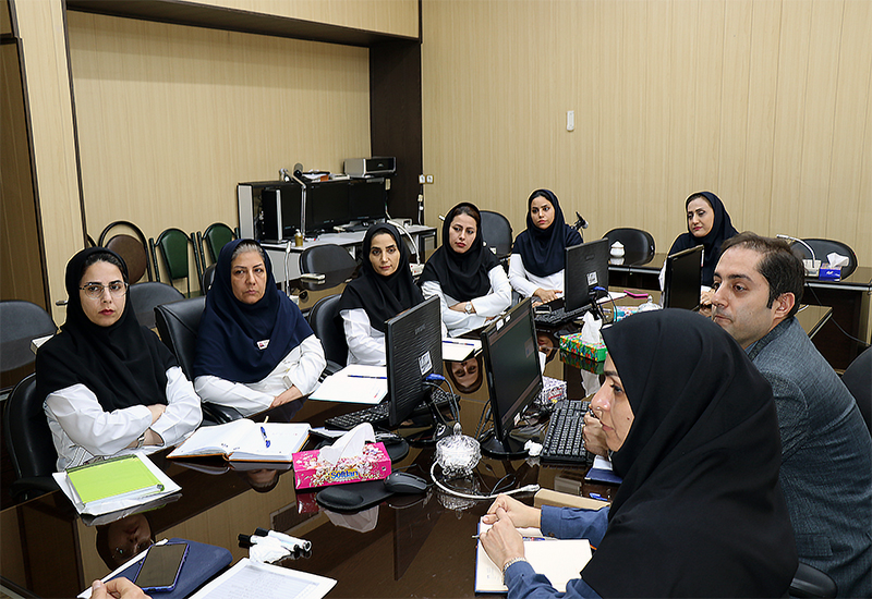 بازدید دکتر هاشمی