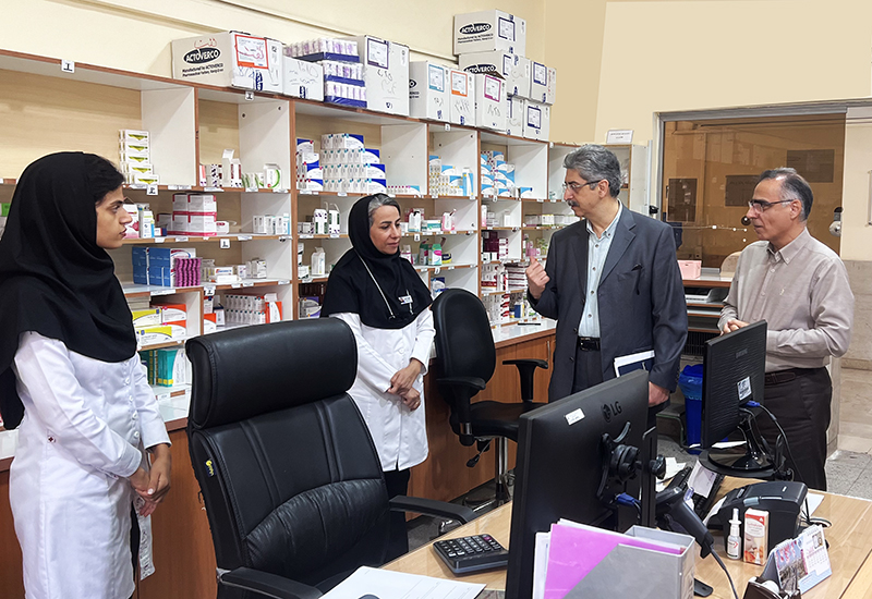 بازدید دکتر هاشمی