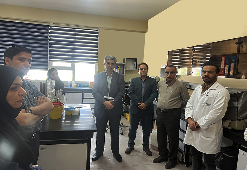 بازدید دکتر هاشمی