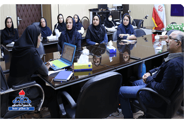 نشست آموزشی تغذیه سالم با محوریت «نان و سلامتی» در مرکز بهداشتی درمانی امام رضا(ع)